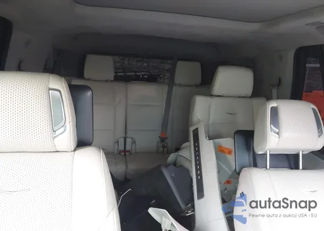 2021 Cadillac Escalade 4Wd Premium Luxury Platinum z USA, uszkodzony, nr VIN 1GYS4DKL7MR429322